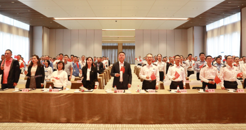 用音符谱写初心 用歌声唱响使命--音乐思政课走进88BIFA官网科技